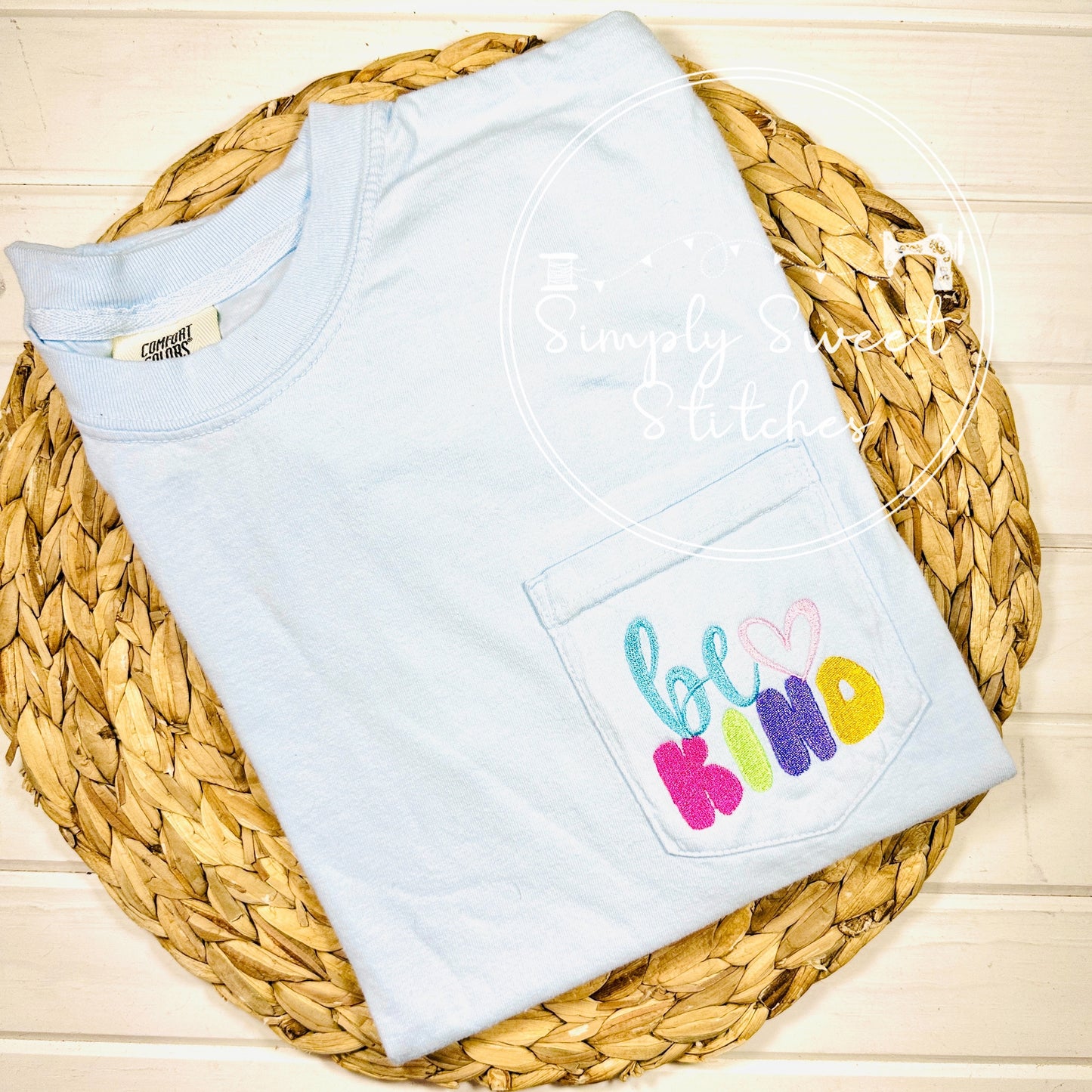 2538 - BE KIND POCKET - EMBROIDERY ADULT SHIRT