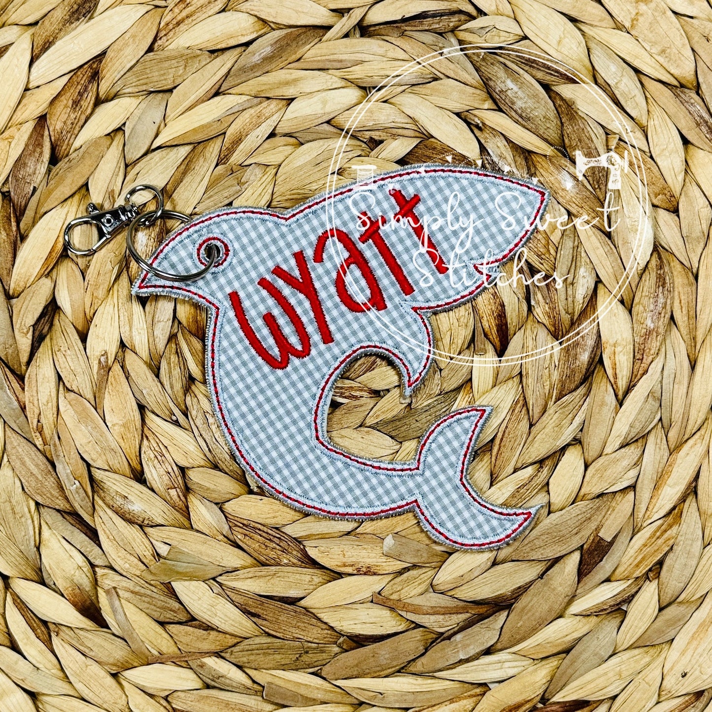 2352 - SHARK APPLIQUE - BAG TAG