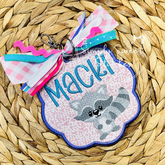 2567 - RACCOON BAG TAG
