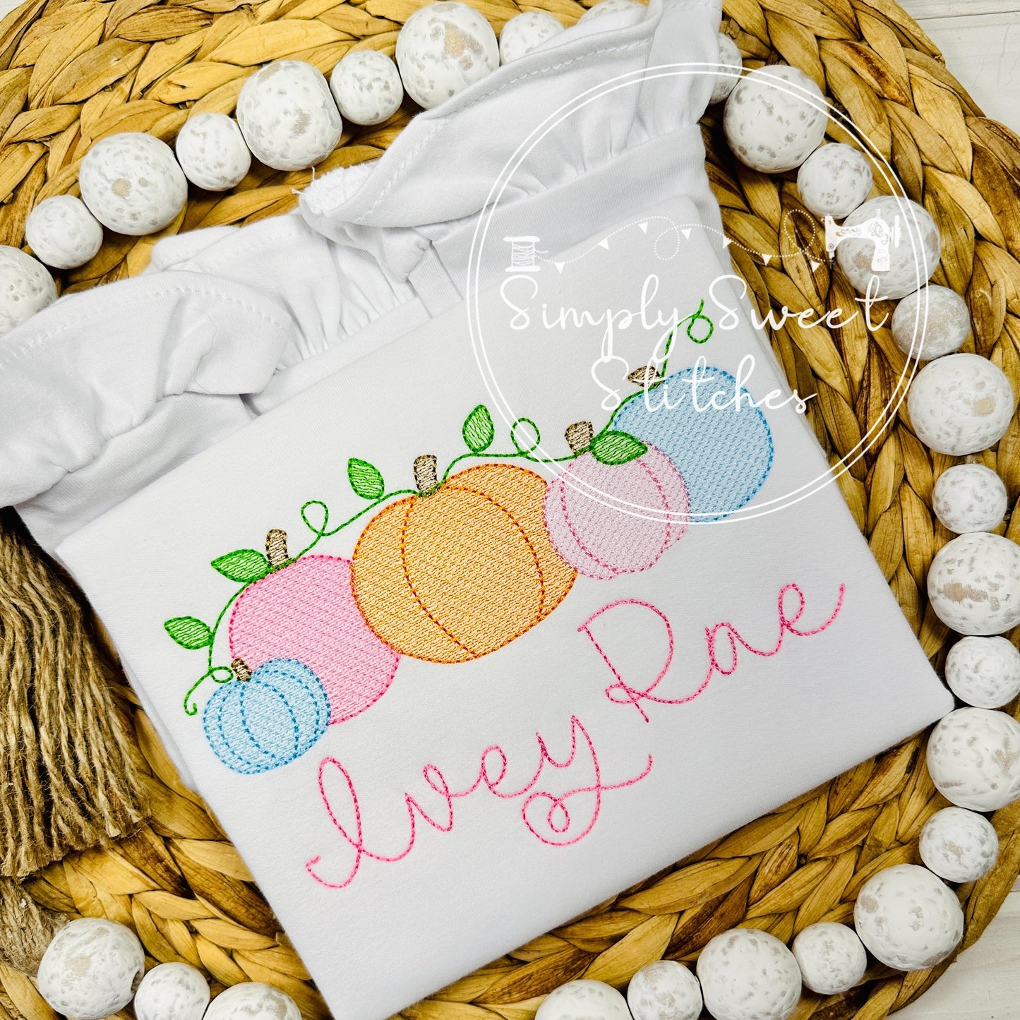2136 - GIRL PUMPKIN PATCH ON A VINE - SKETCH CHILD SHIRT
