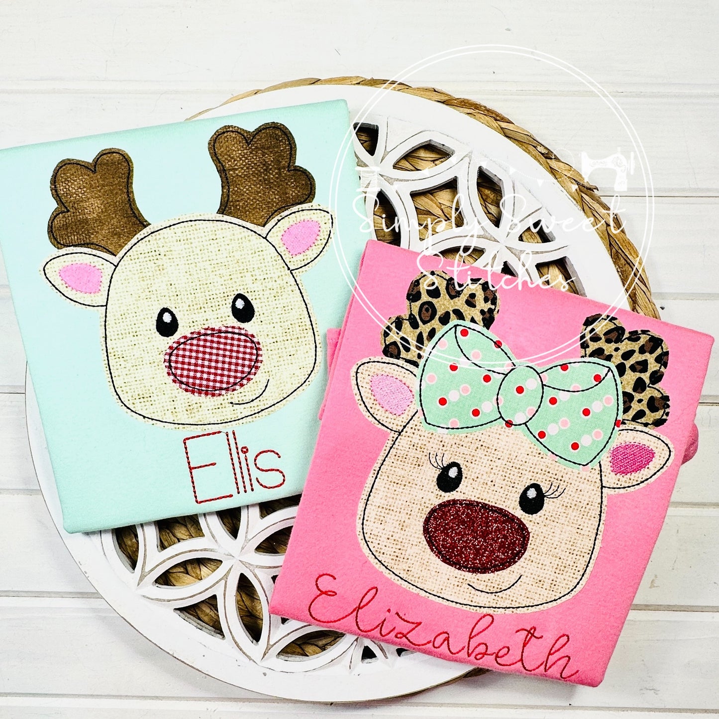 5612 - BOY REINDEER APPLIQUE - CHILD SHIRT