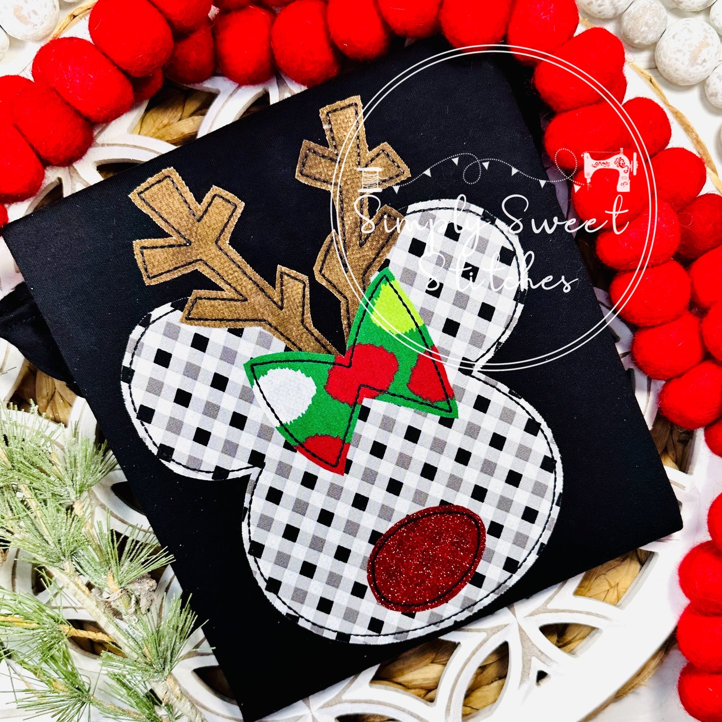 2669 - MISS MOUSE REINDEER - APPLIQUE CHILD SHIRT