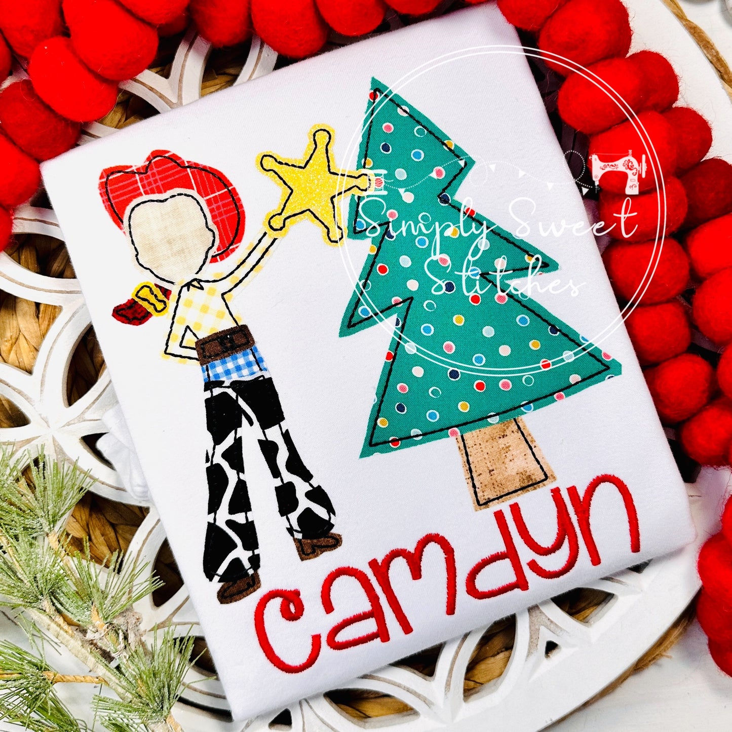 5616 - JESSE CHRISTMAS TREE APPLIQUE - CHILD SHIRT