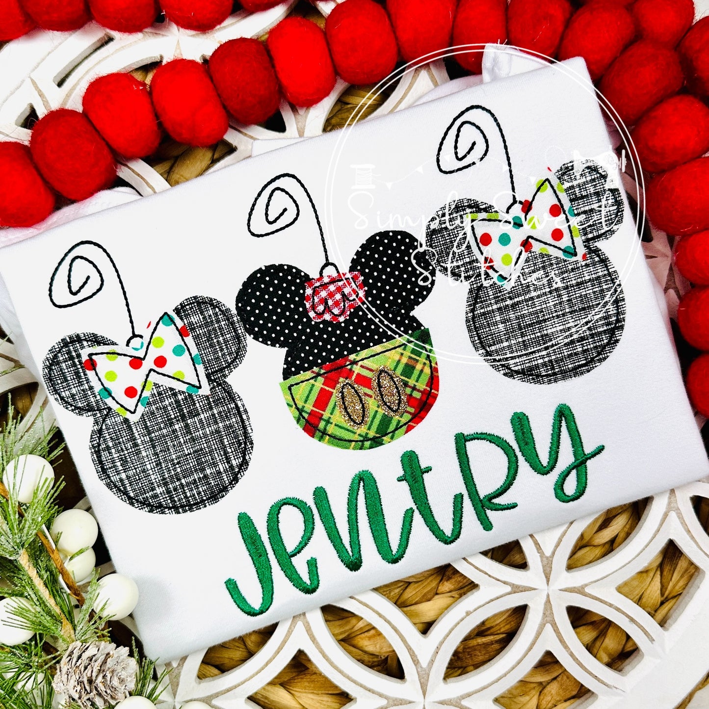 2676 - MOUSE ORNAMENT TRIO - APPLIQUE CHILD SHIRT
