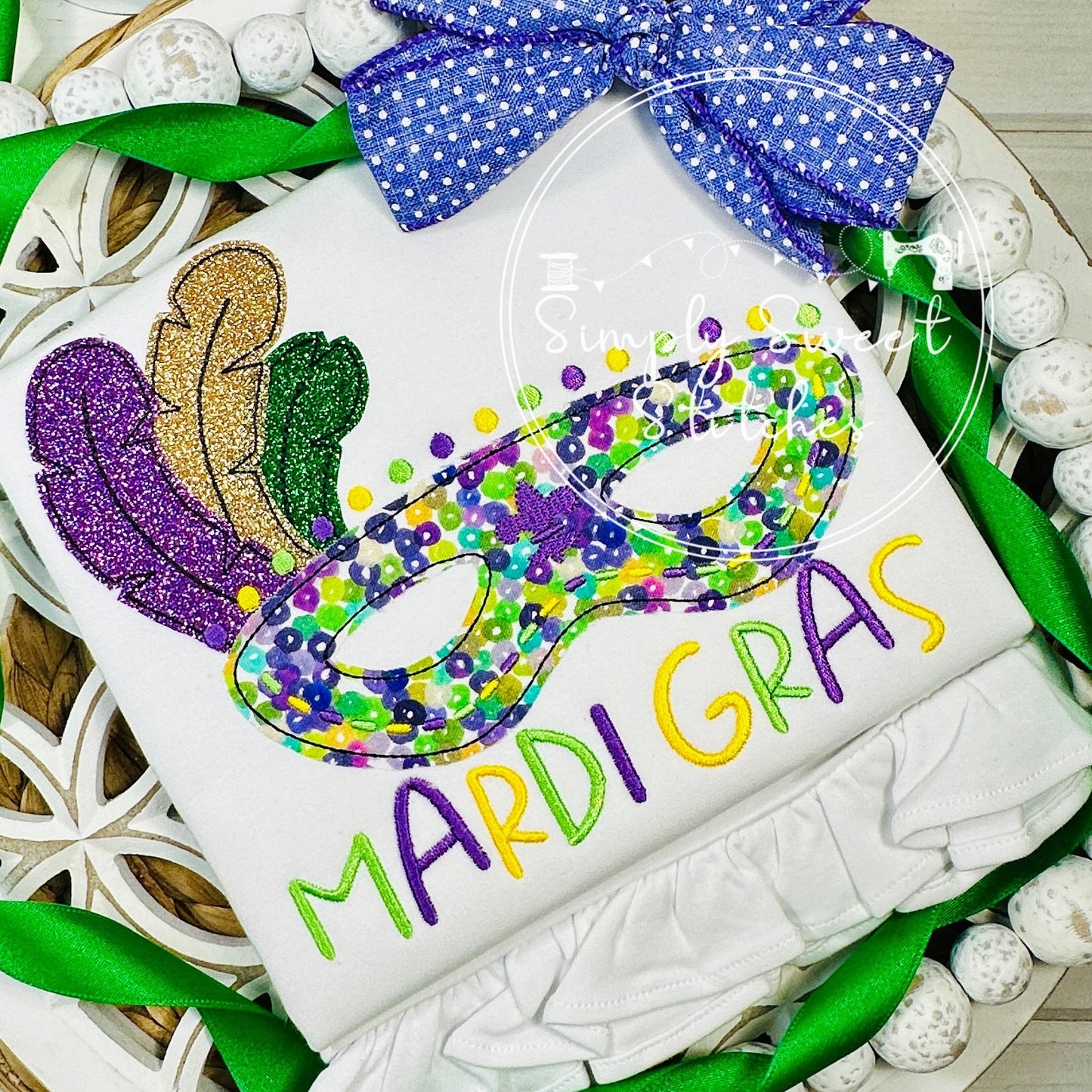 2689 - MARDI GRAS BEADED MASK - APPLIQUE CHILD SHIRT