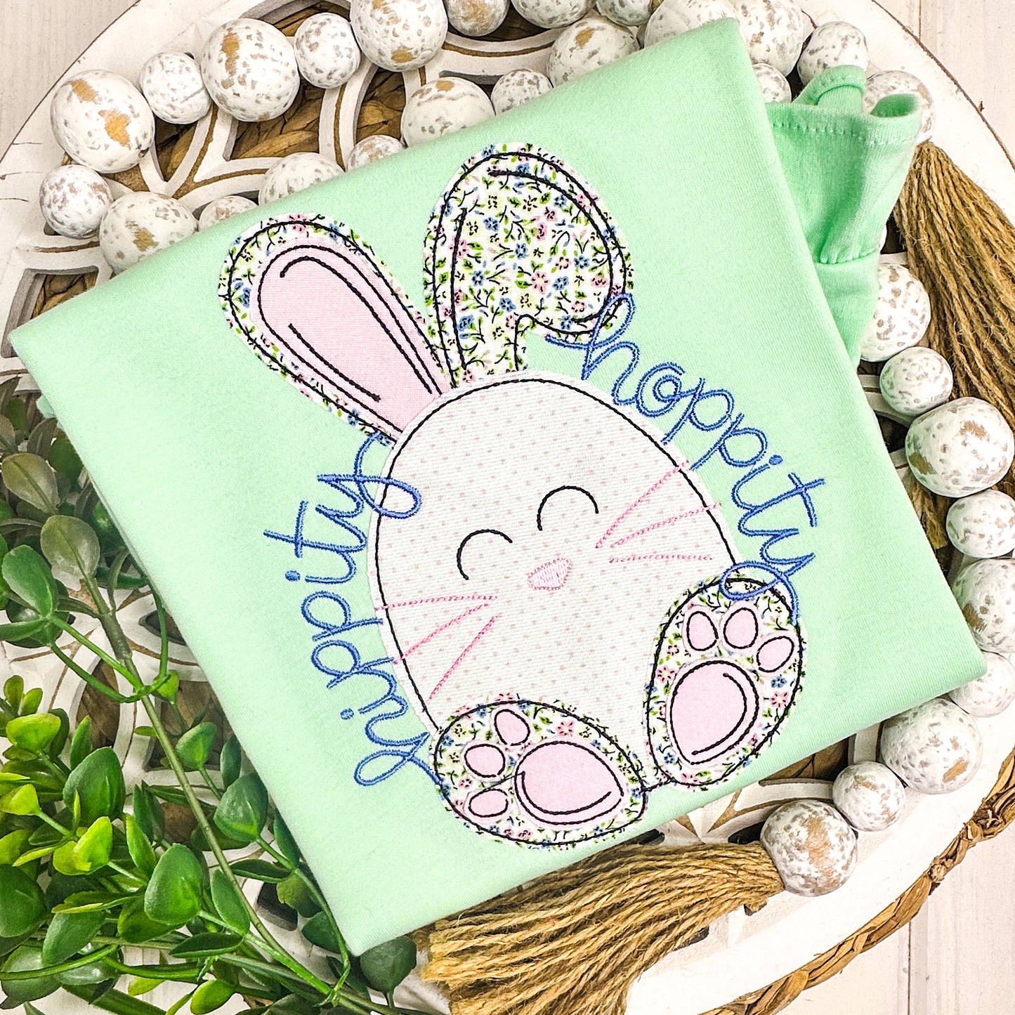 2969 | HIPPITY HOPPITY | APPLIQUE CHILD SHIRT