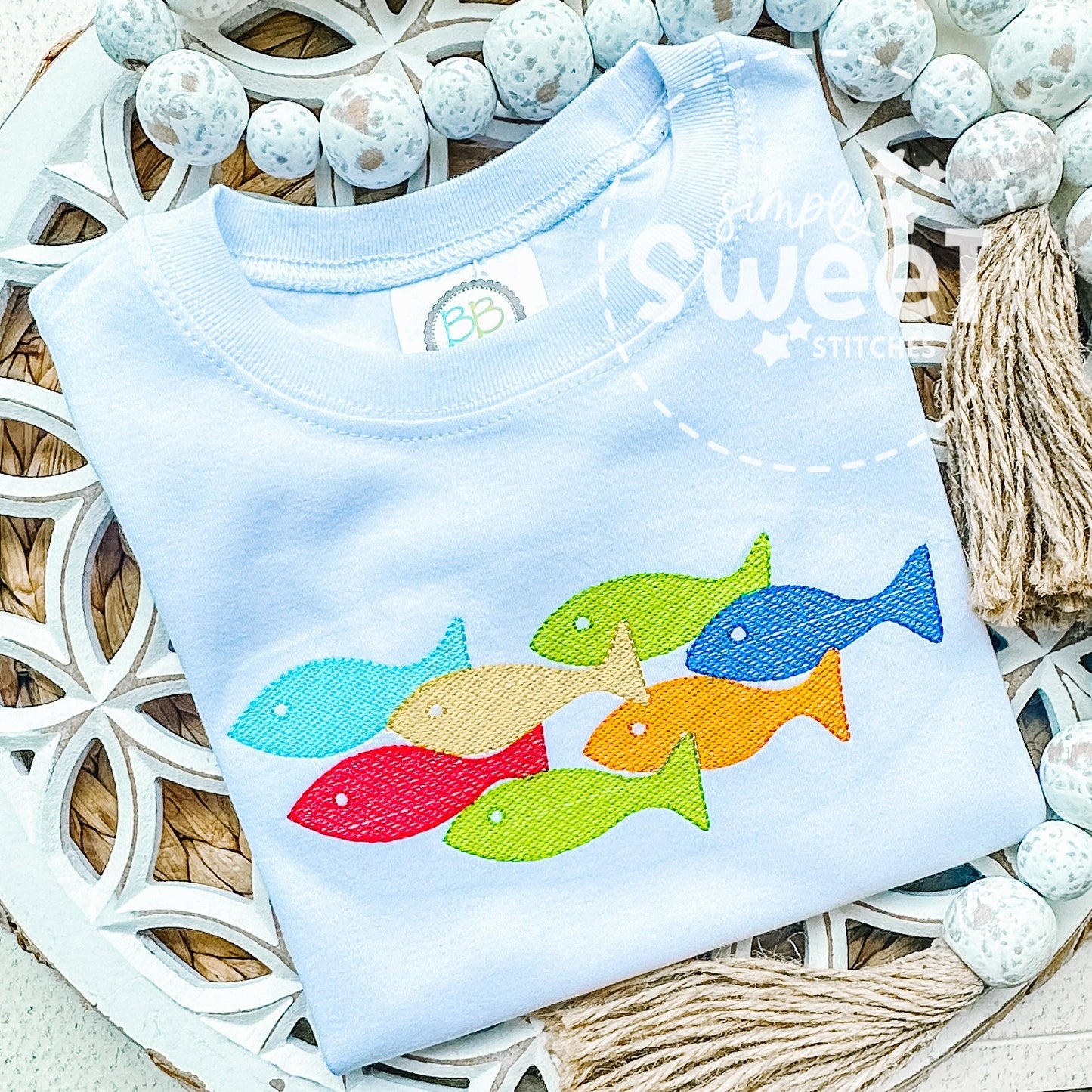 2924 | SCHOOL OF FISH | SKETCH CHILD SHIRT