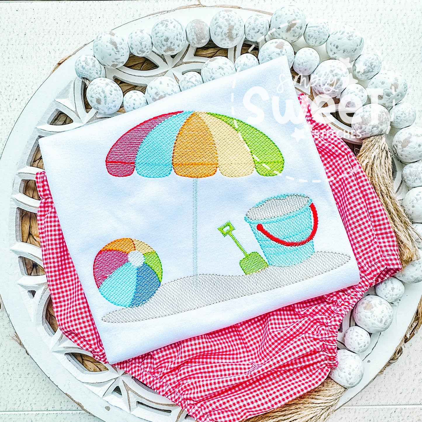 2923 | BEACH UMBRELLA | SKETCH CHILD SHIRT
