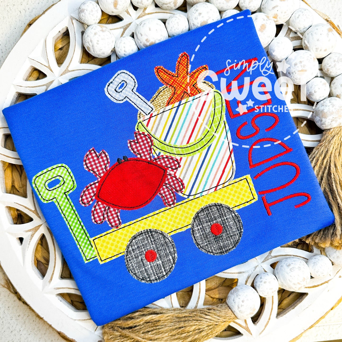 2922 | BEACH WAGON | APPLIQUE CHILD SHIRT