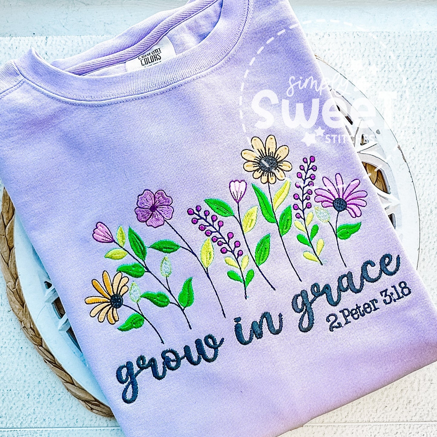 2852 - Grow in Grace - Adult Sweatshirt