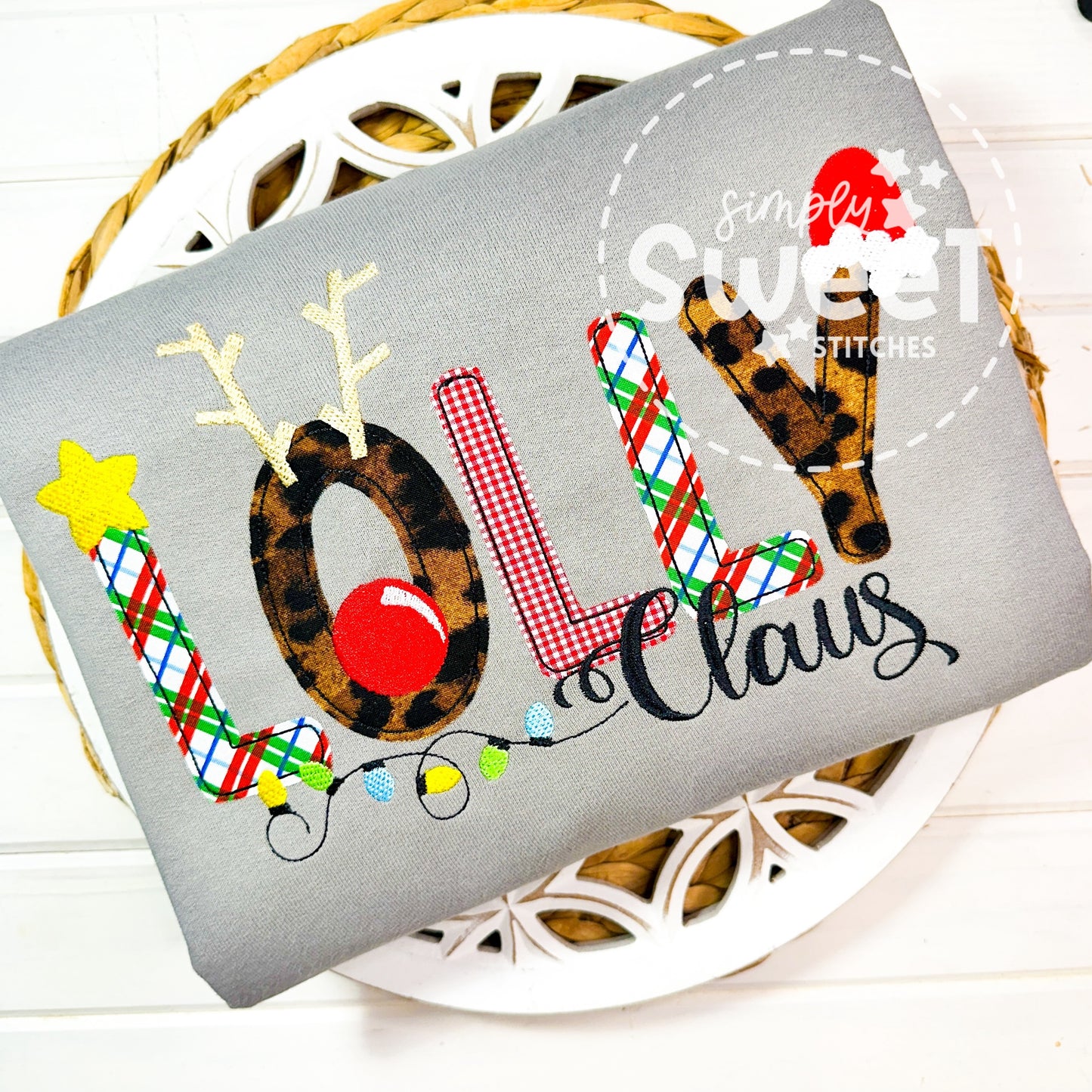 2707 - LOLLY CLAUS NAME - APPLIQUE ADULT SHIRT