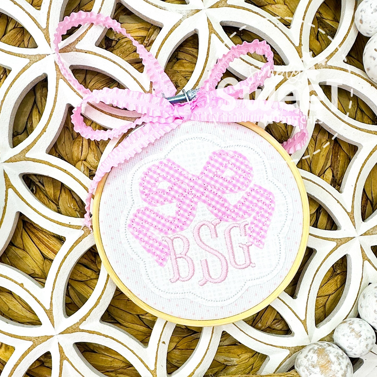 2998 | BOW MONOGRAM | ORNAMENT
