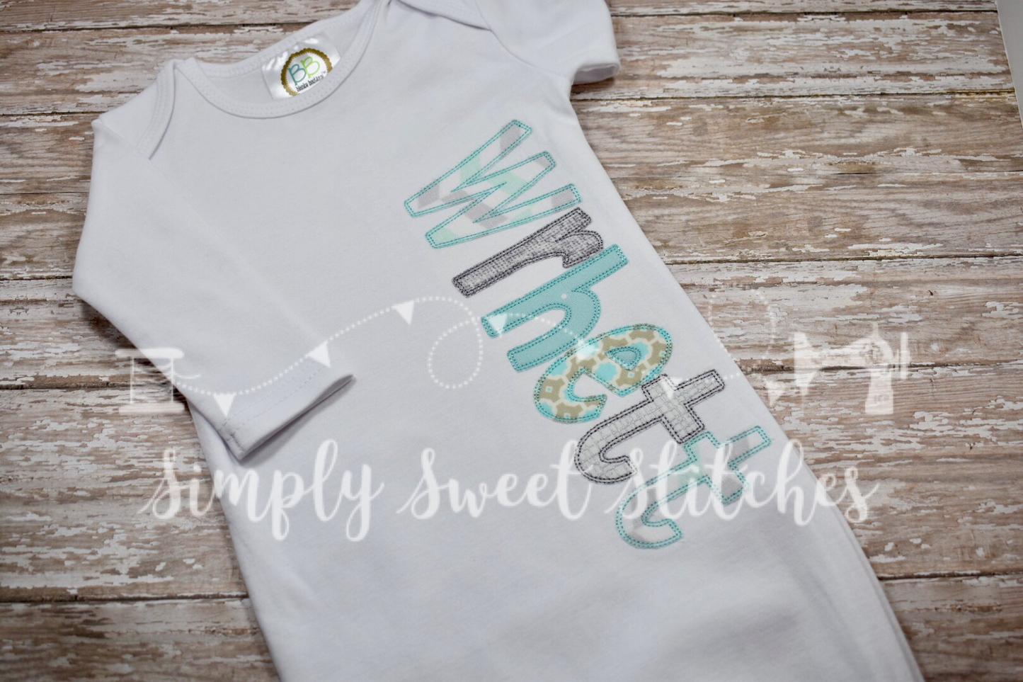 1029 - BOY NAME - APPLIQUE BABY GOWN