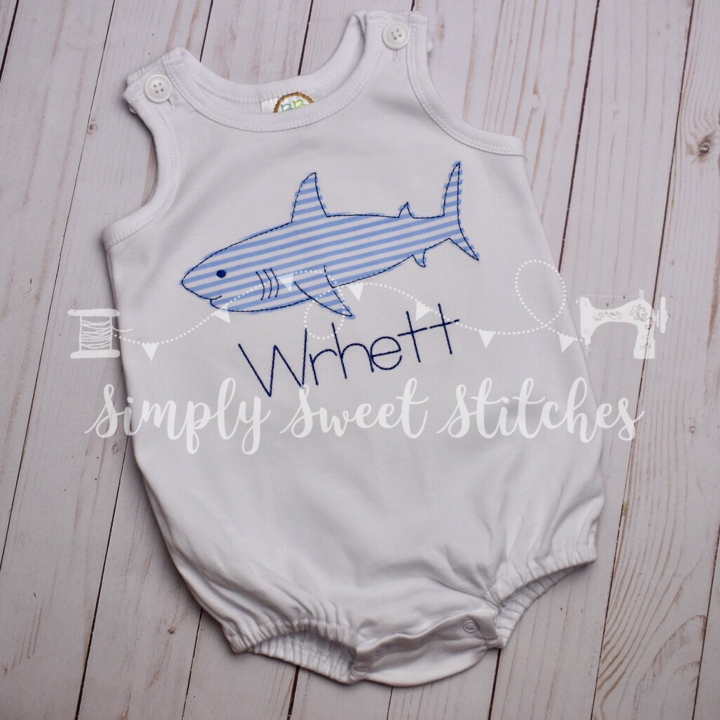 1350 - SHARK - APPLIQUE CHILD SHIRT