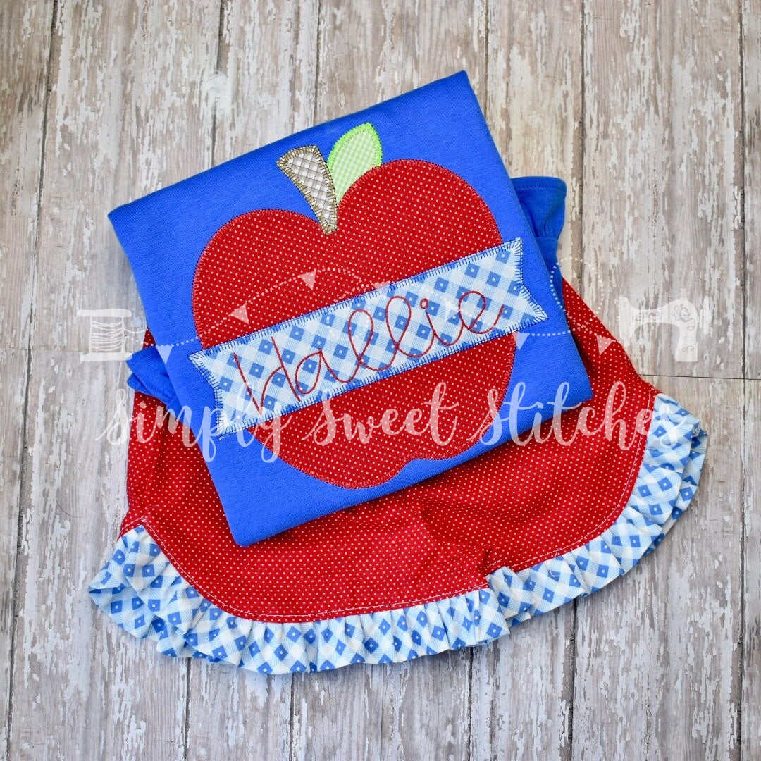 1871 - GIRLY APPLE WITH NAME BANNER APPLIQUE