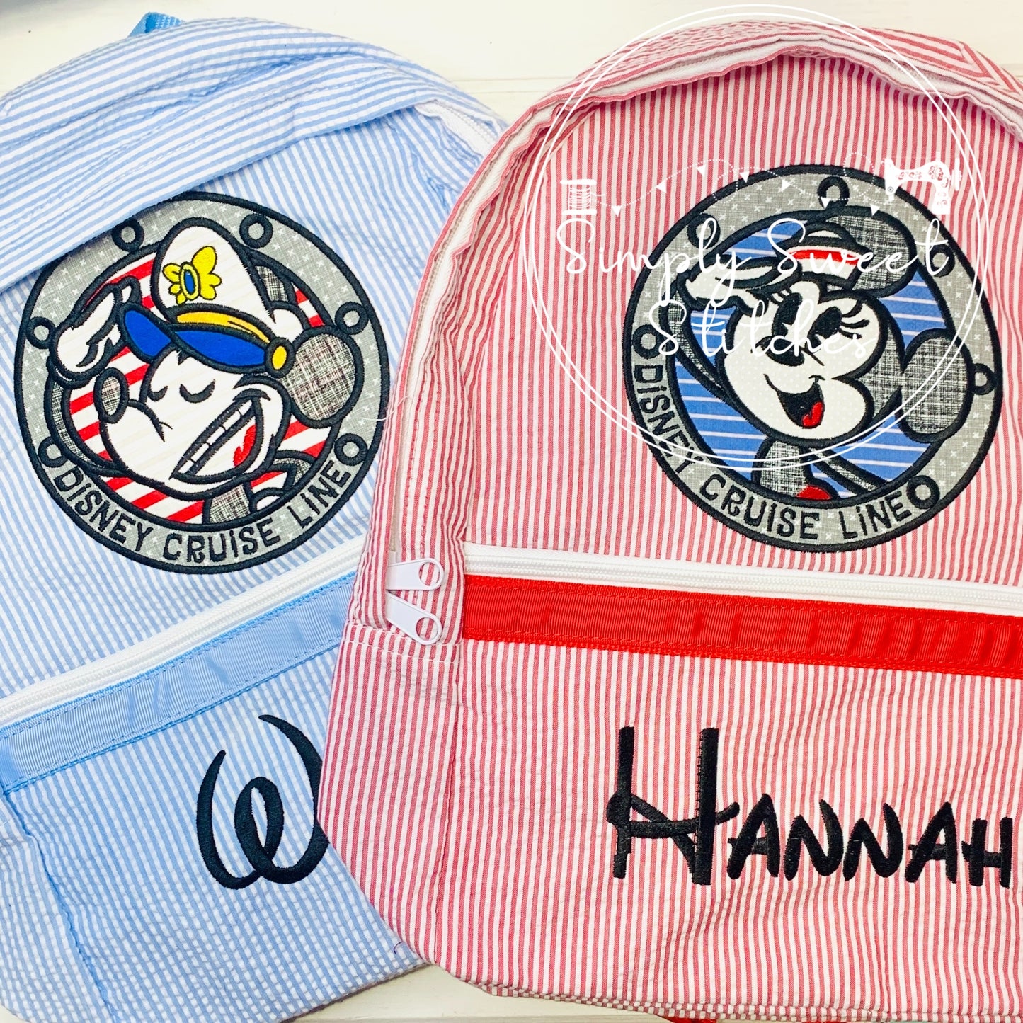 2266 - MISS MOUSE CRUISE PORTHOLE APPLIQUE - BACKPACK