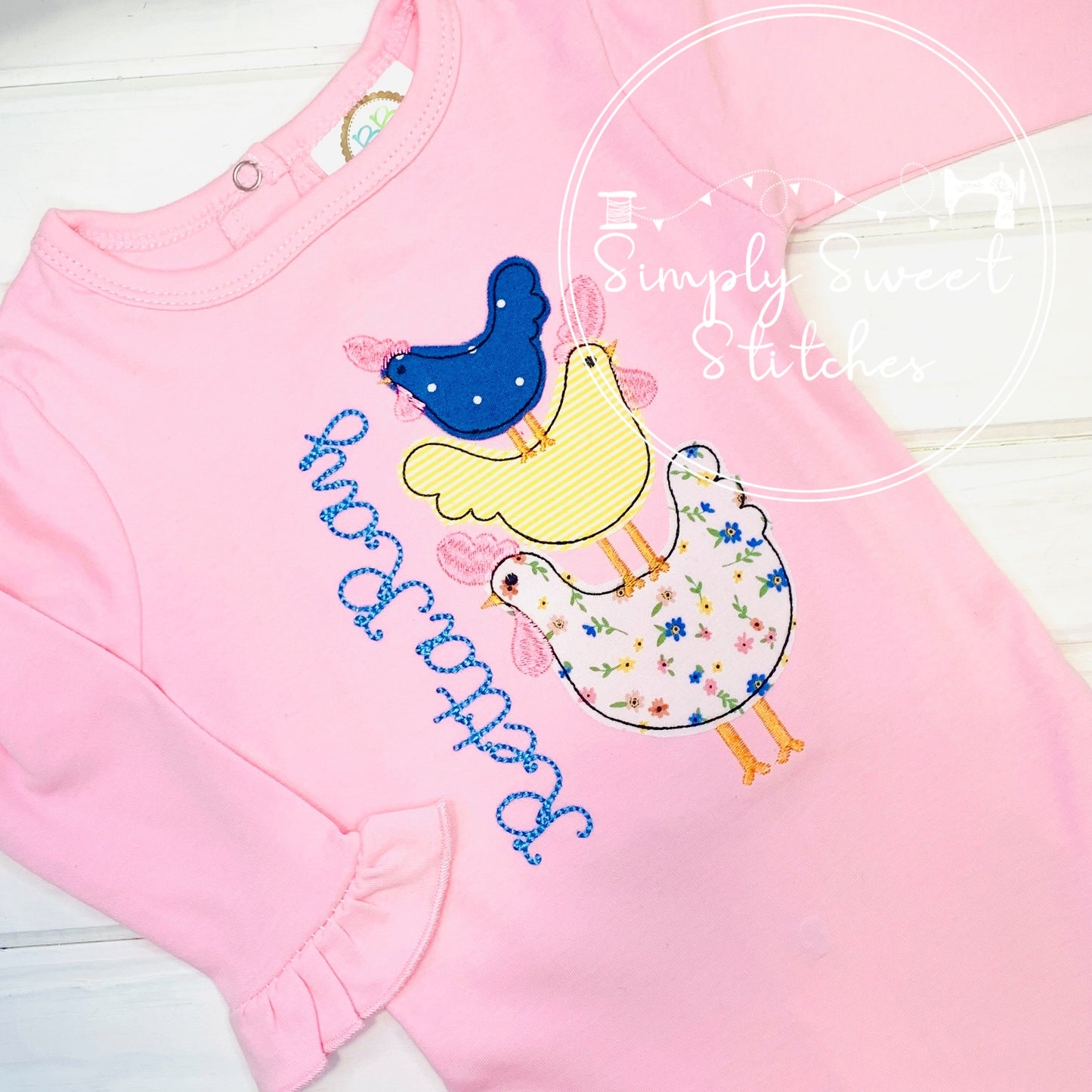 1703 - CHICKEN TRIO - APPLIQUE CHILD SHIRT