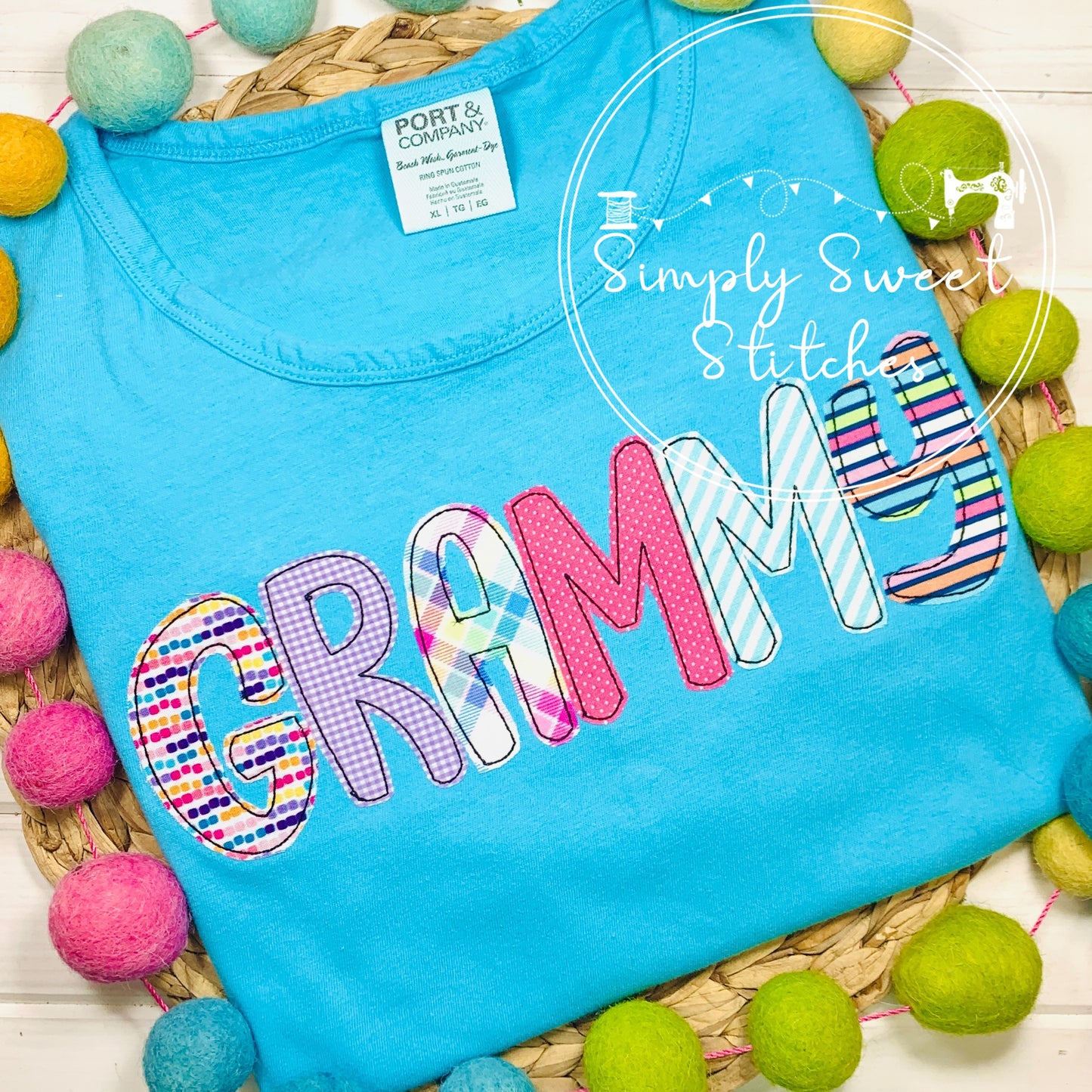 2038 - GRANDPARENT NAME APPLIQUE - ADULT SHIRT