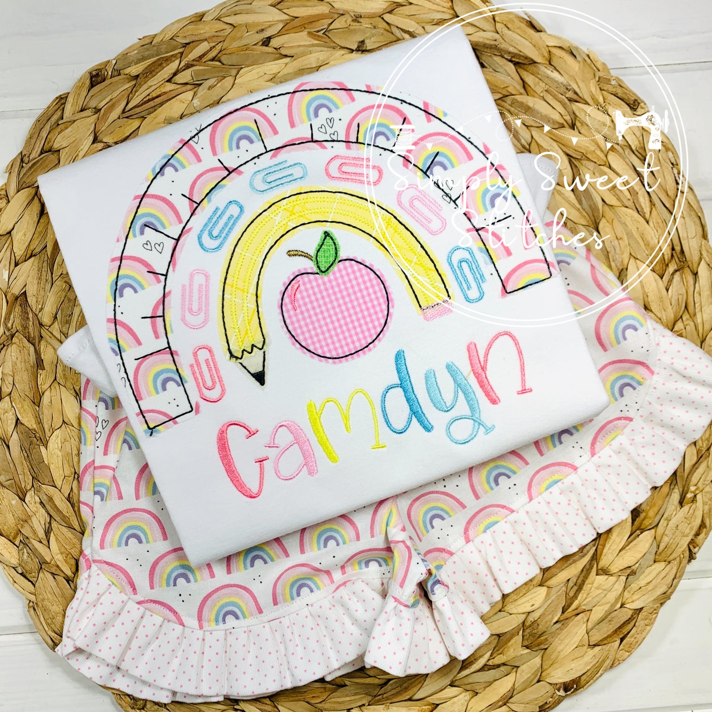 1002 - SCHOOL SUPPLIES RAINBOW - APPLIQUE CHILD SHIRT