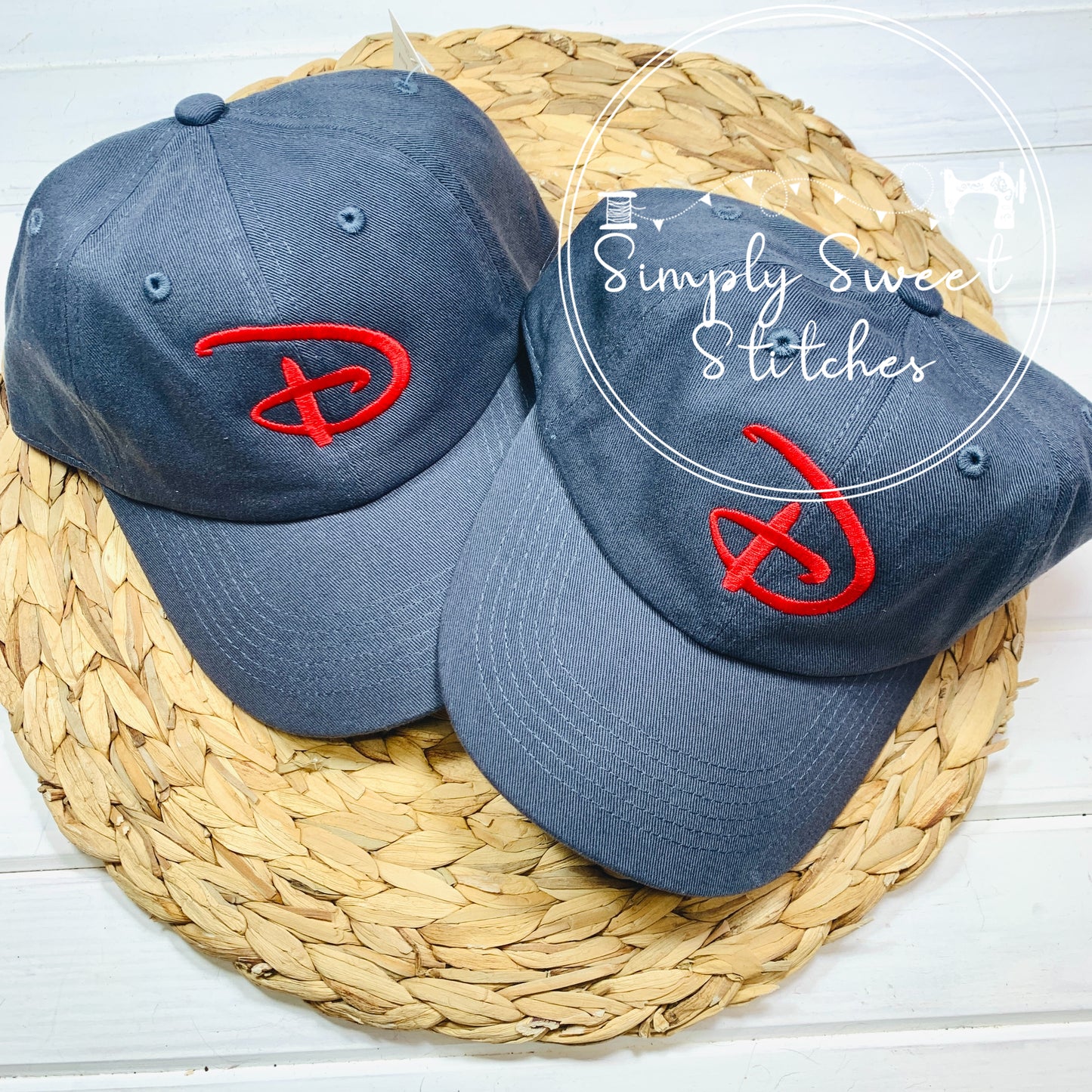 2381 - DISNEY "D" - BASEBALL HAT