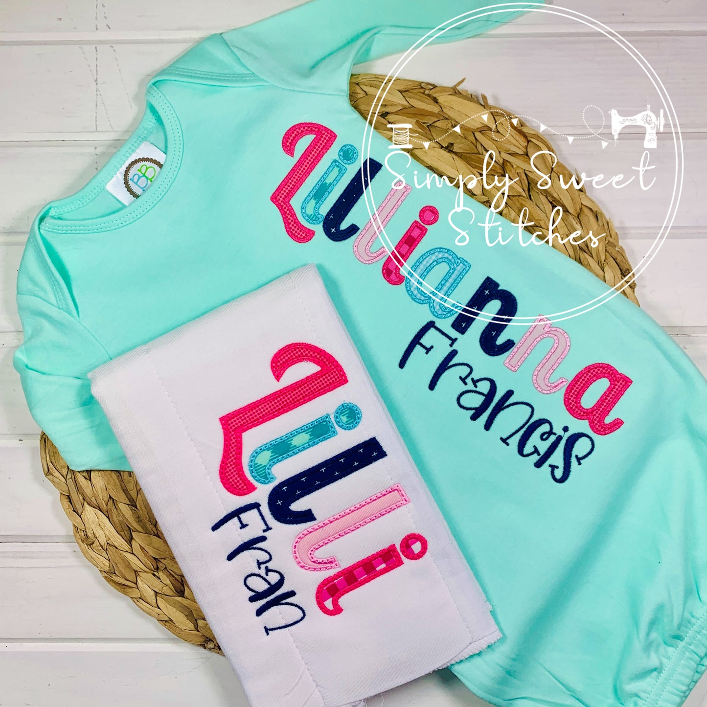 1711 - LITTLE SISTER NAME APPLIQUE - BABY GOWN
