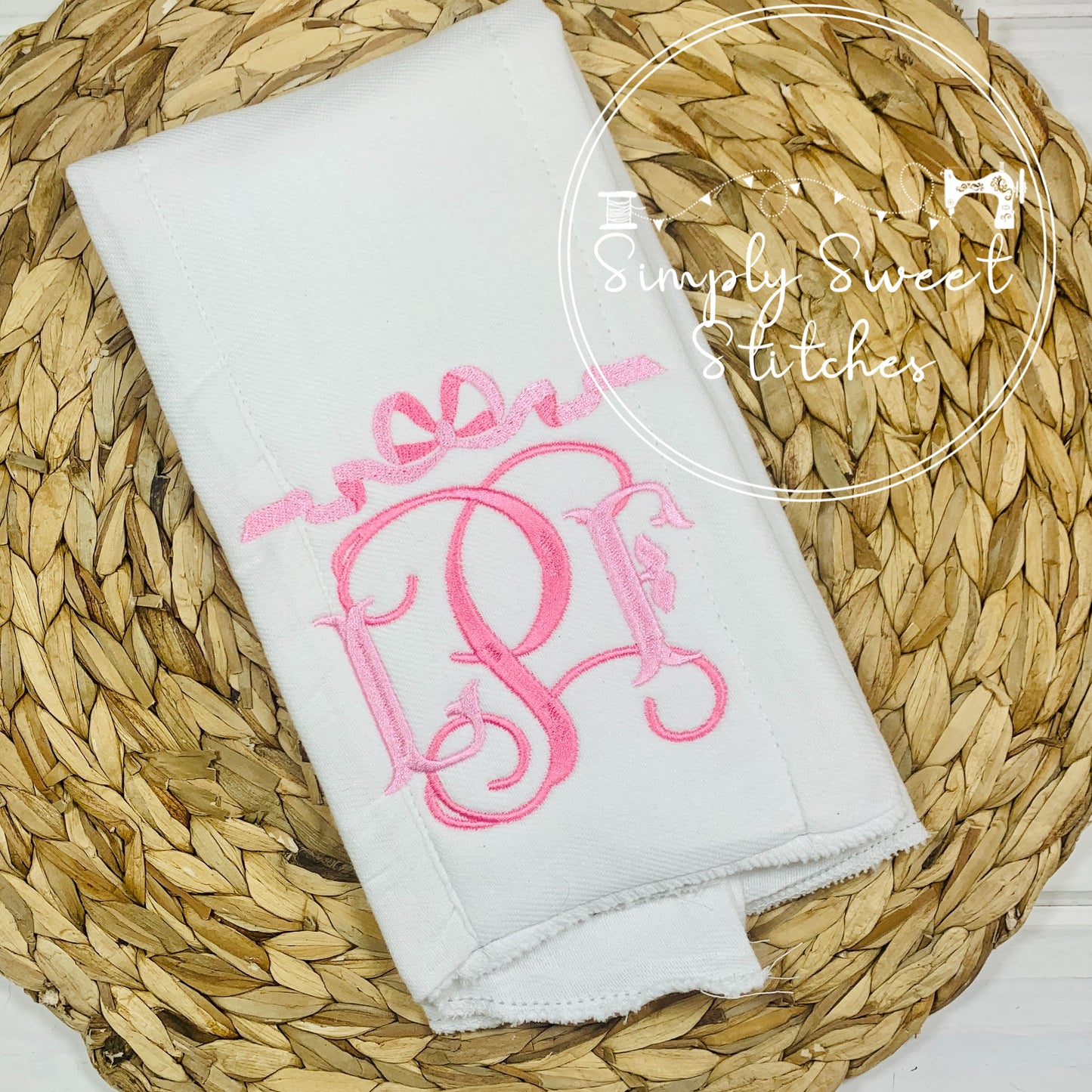 2378 - BOW TOPPER MONOGRAM - BURP CLOTH