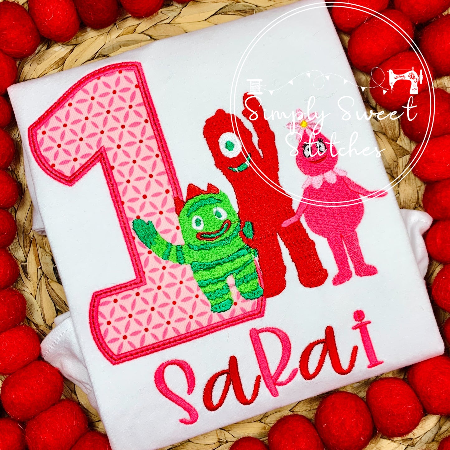 2360 - YO GABBA GABBA - APPLIQUE CHILD SHIRT