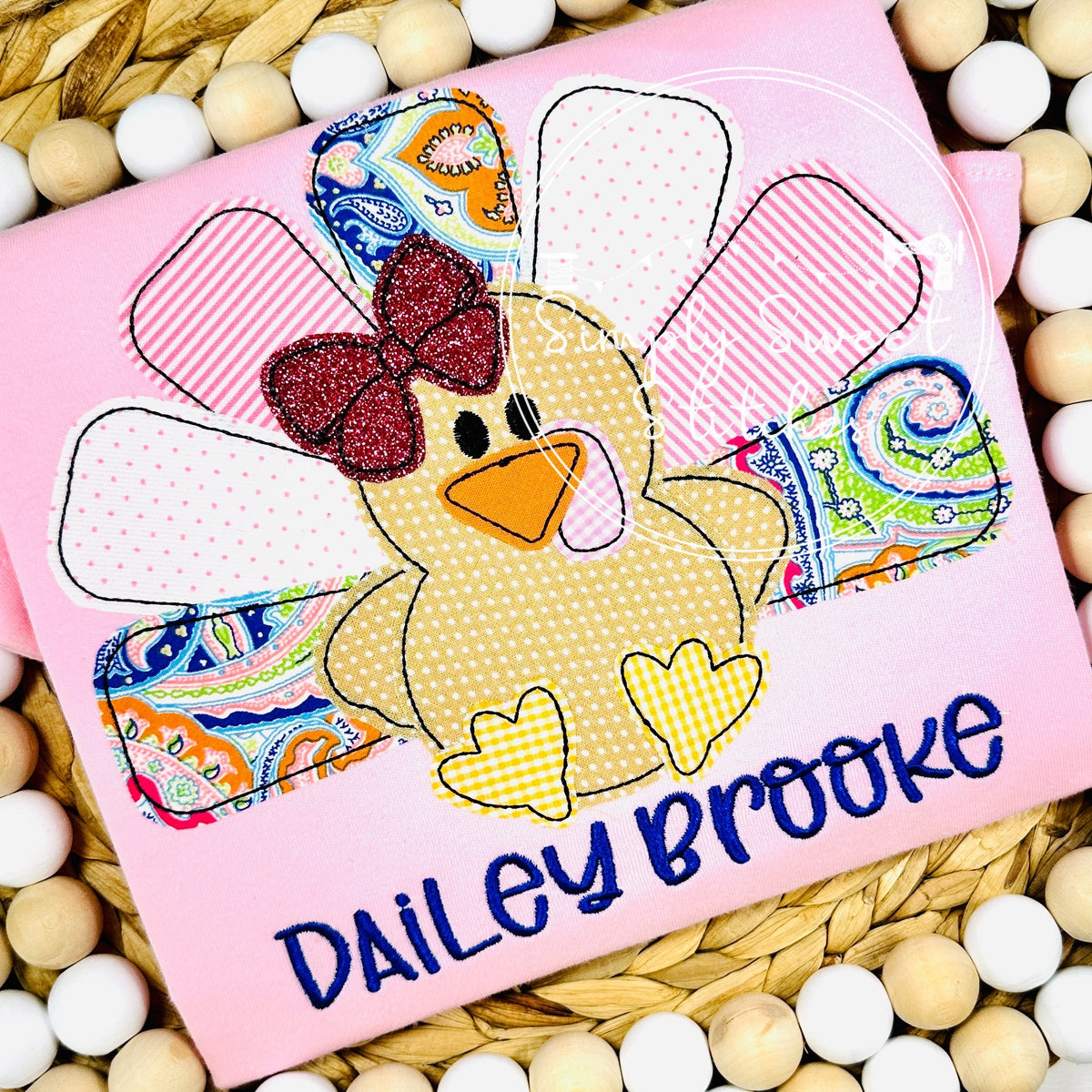 1479 - GIRL TURKEY WITH BOW - APPLIQUE CHILD SHIRT