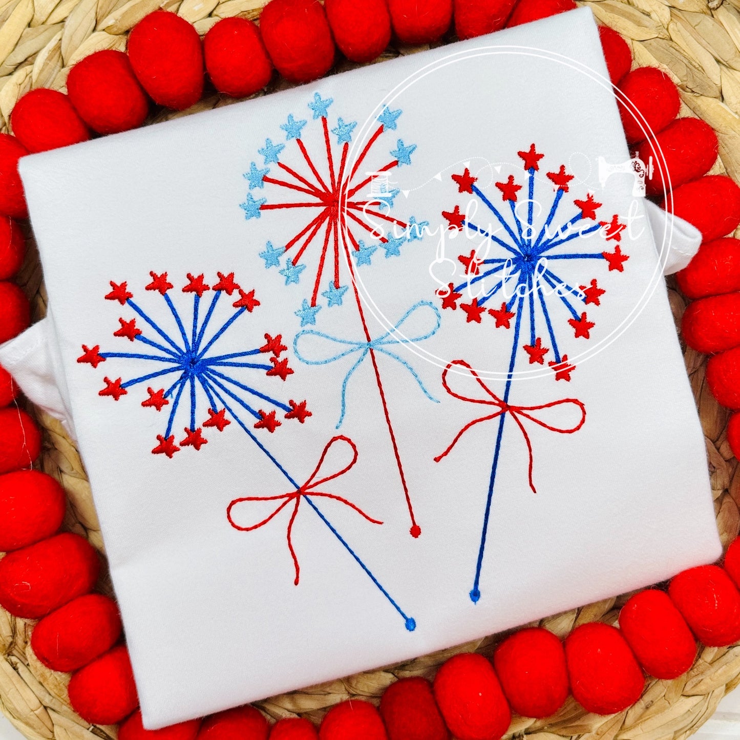1614 - SPARKLER FIREWORKS - SKETCH CHILD SHIRT