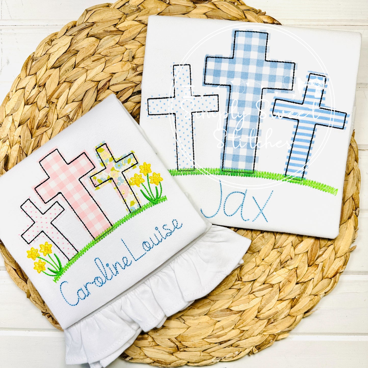 2470 - CROSS TRIO GIRL - APPLIQUE CHILD SHIRT