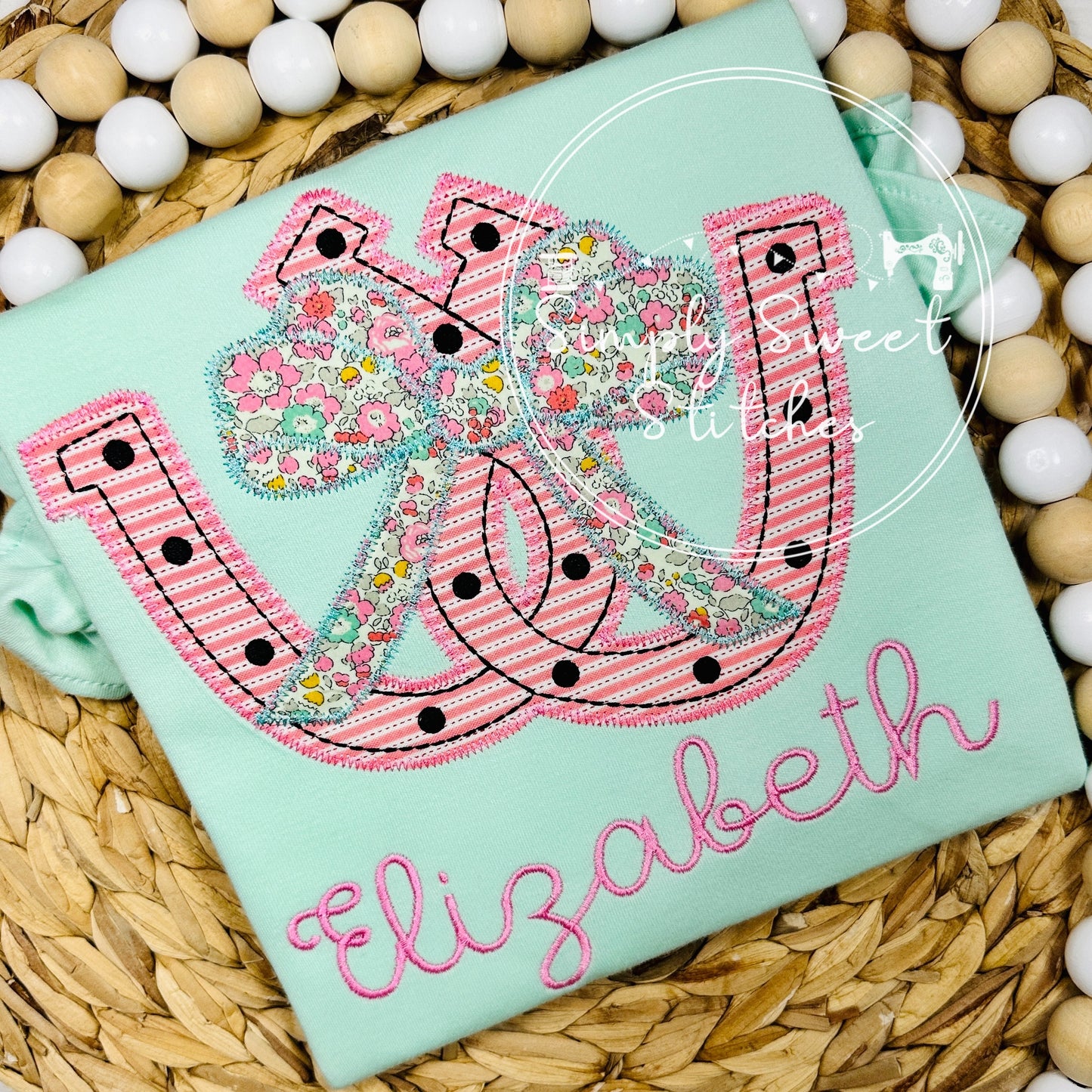 2493 - LUCKY HORSESHOES - APPLIQUE CHILD SHIRT