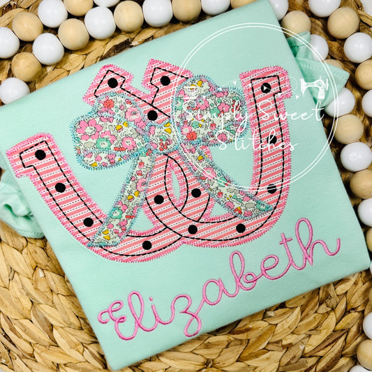 2493 - LUCKY HORSESHOES - APPLIQUE CHILD SHIRT