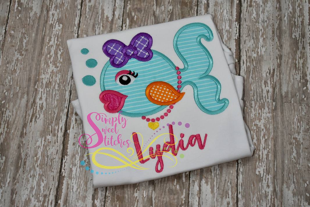 1039 - KISSY FISH - APPLIQUE CHILD SHIRT