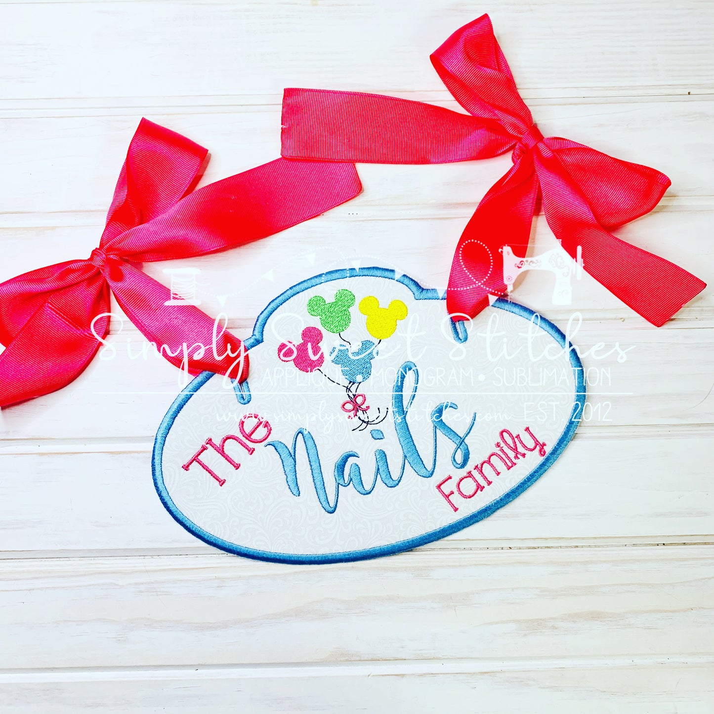 2085 - MOUSE BALLOONS FAMILY - STROLLER TAG