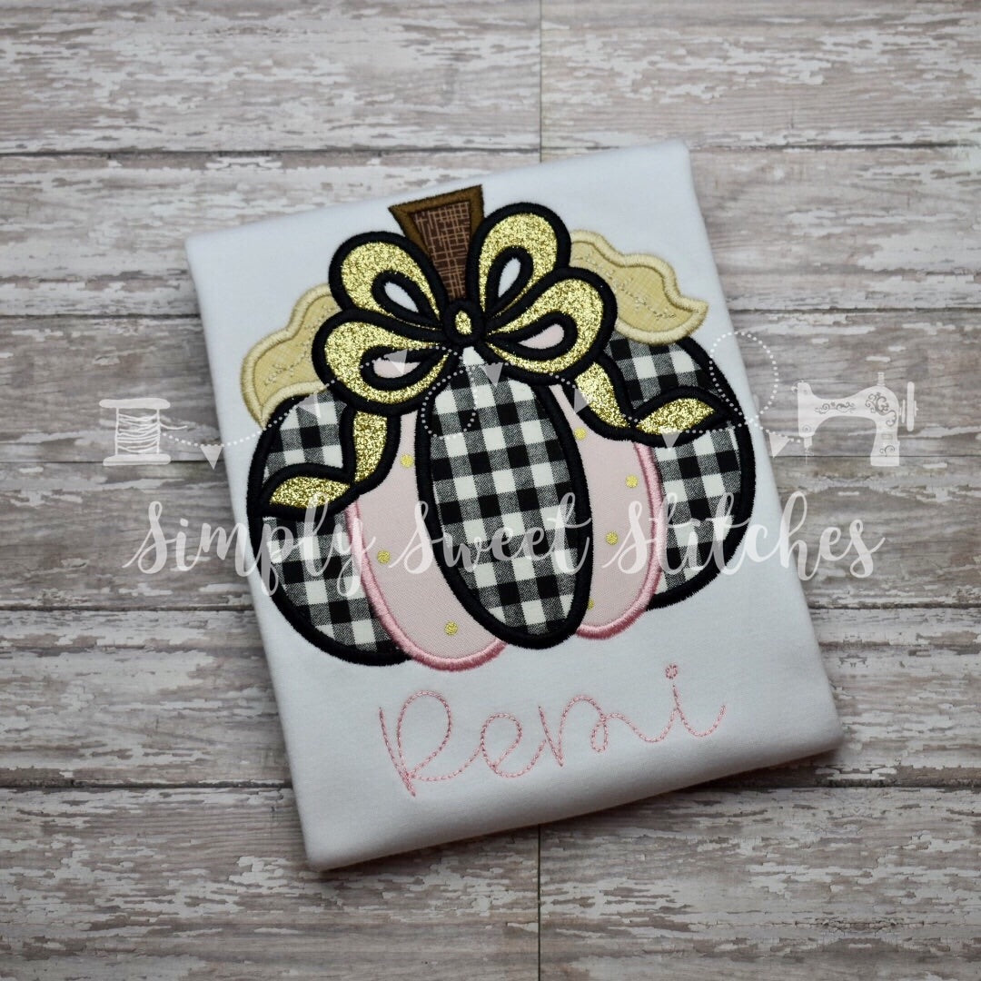 1354 - GIRLY PUMPKIN WITH BOW - APPLIQUE CHILD SHIRT