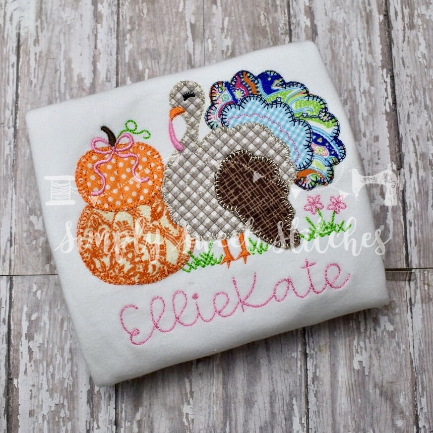 1426 - GIRLY TURKEY WITH PUMPKINS - APPLIQUE CHILD SHIRT