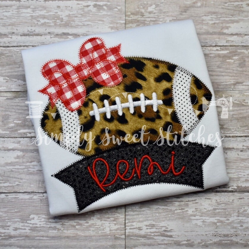 1185 - FOOTBALL BANNER WITH BOW - APPLIQUE CHILD SHIRT