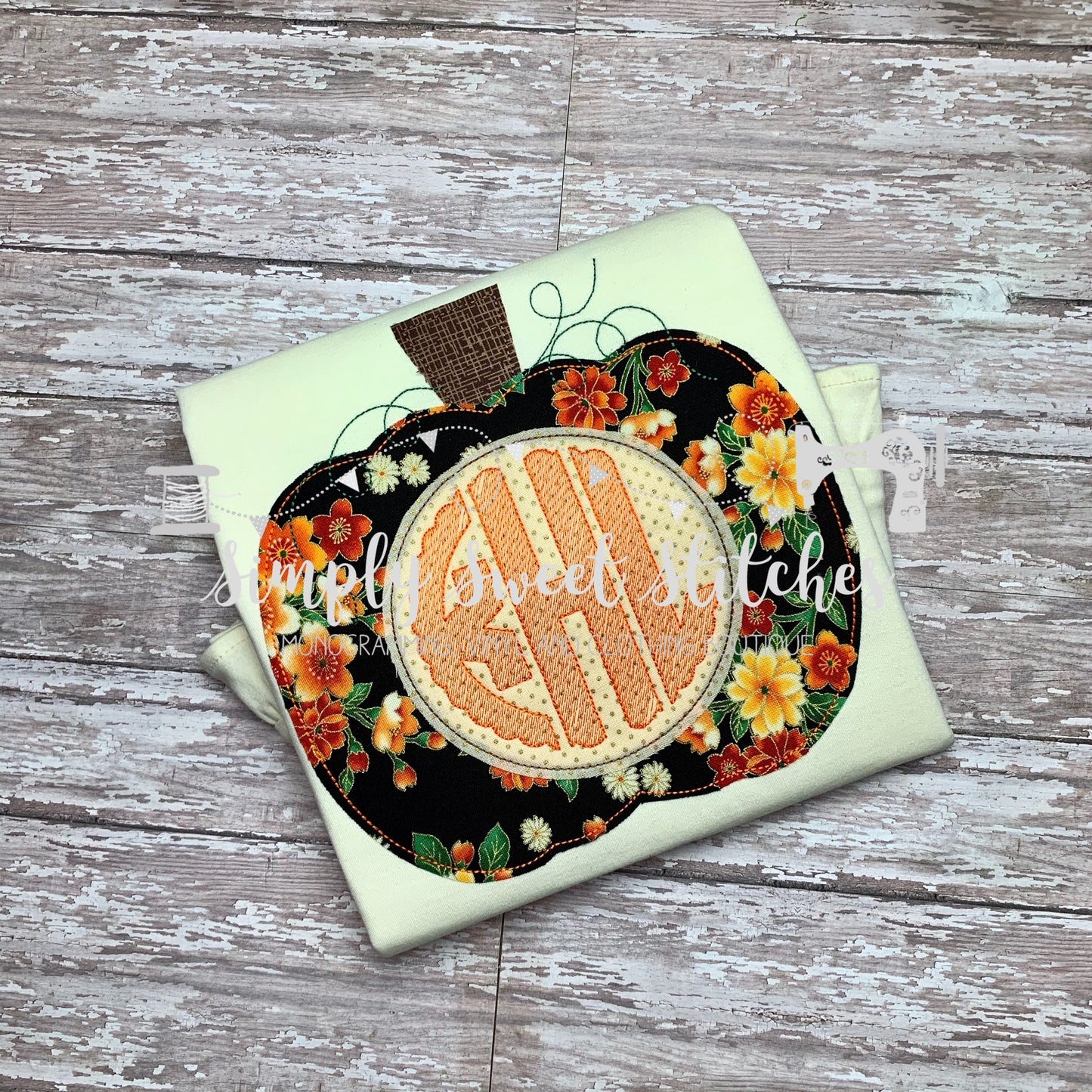 1193 - PUMPKIN WITH CIRCLE MONOGRAM - APPLIQUE CHILD SHIRT