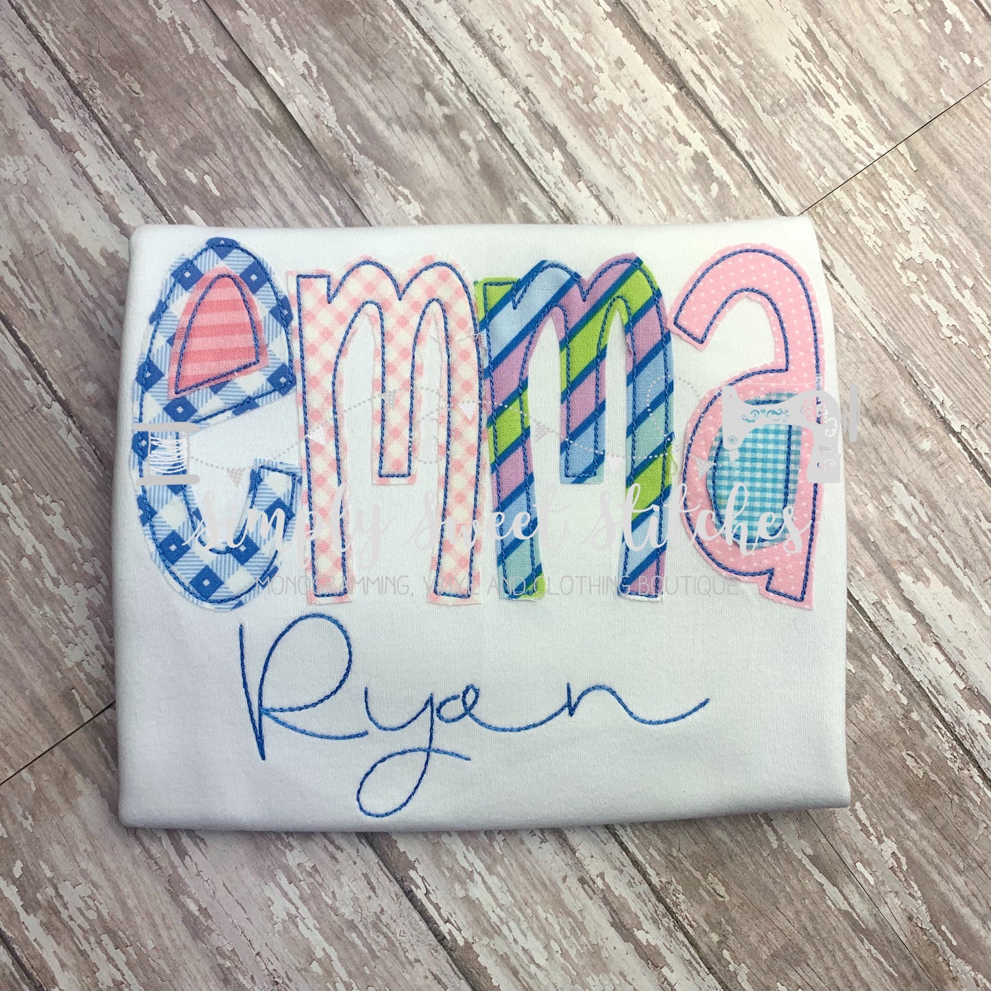 1128 - GIRL NAME - APPLIQUE CHILD SHIRT