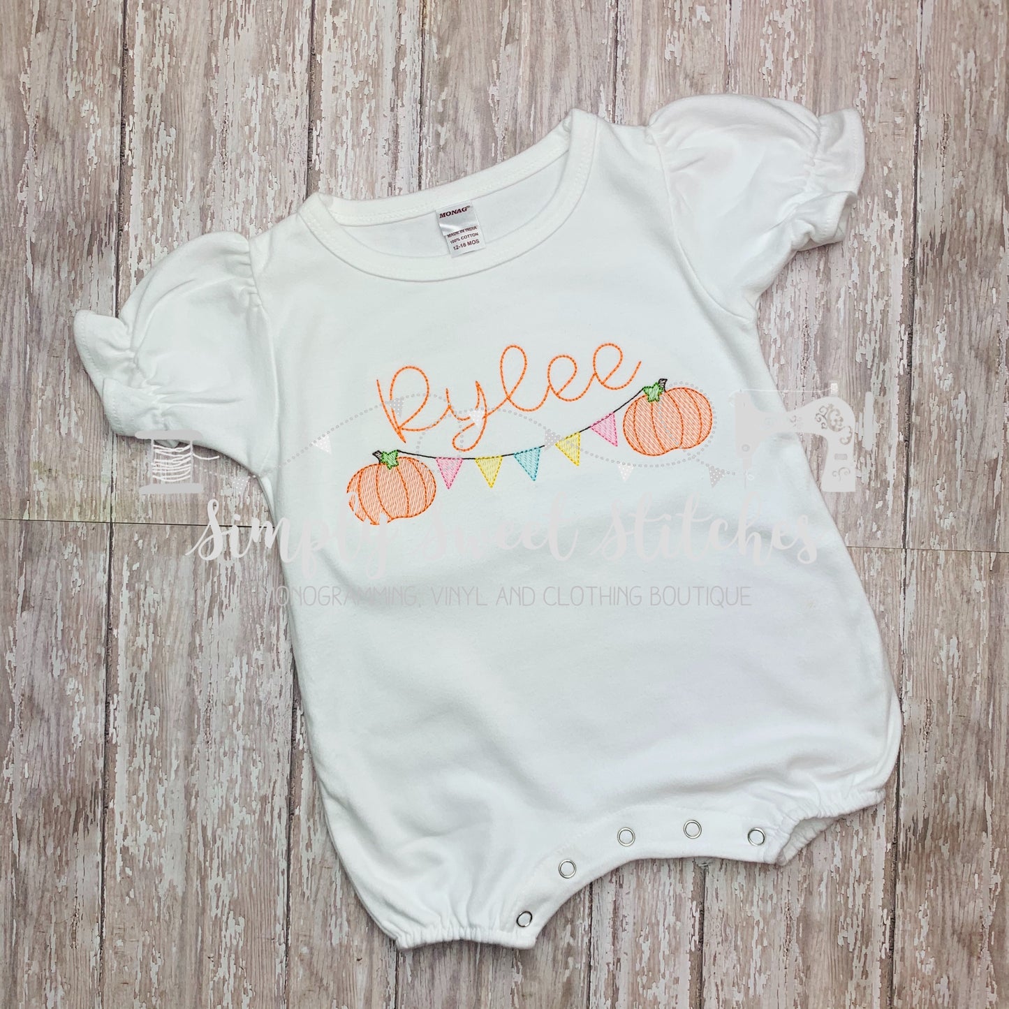 1246 - PUMPKIN BANNER - SKETCH CHILD SHIRT