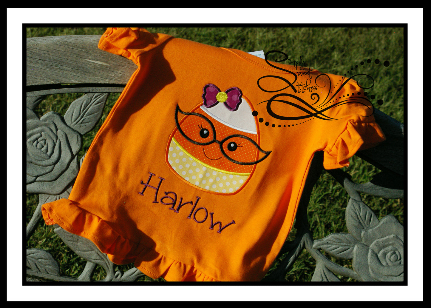 1098 - CANDY CORN GIRL WITH GLASSES - APPLIQUE CHILD SHIRT