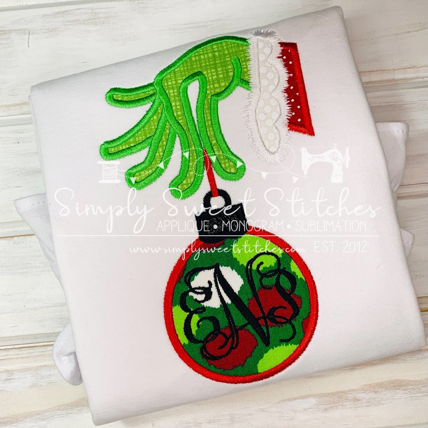 1912 - GRINCH HAND MONOGRAM - APPLIQUE CHILD SHIRT