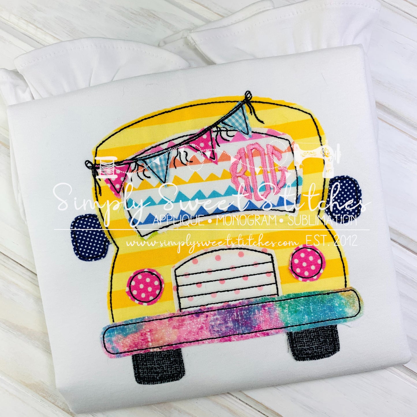 1782 - SCHOOL BUS - APPLIQUE CHILD SHIRT