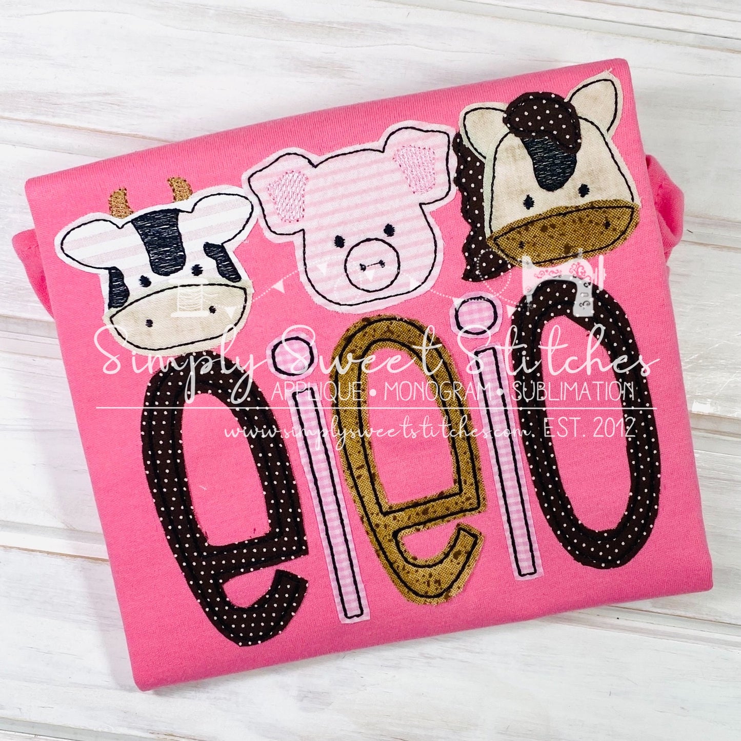 2051 - EIEIO FARM - APPLIQUE CHILD SHIRT