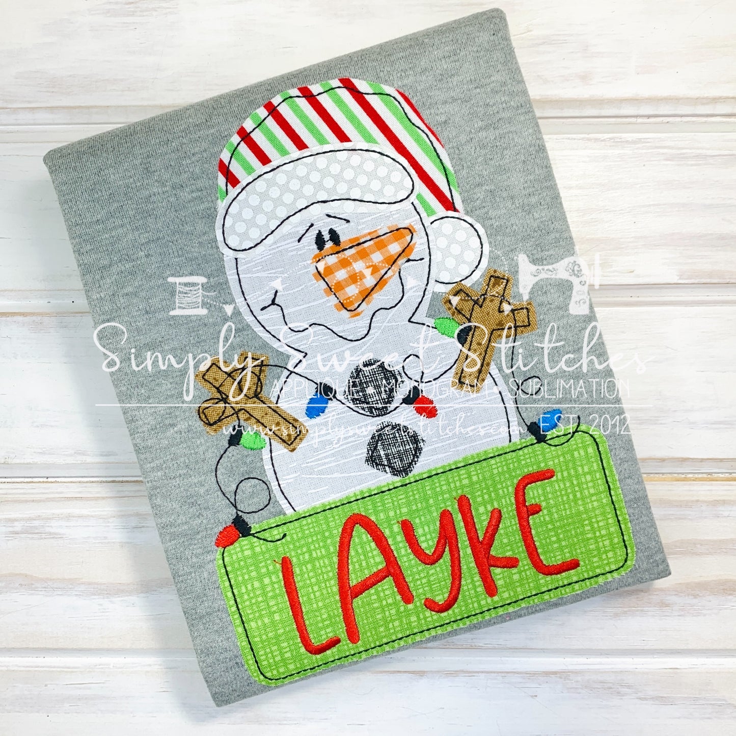 1862 - BOY SNOWMAN WITH NAME BOX - APPLIQUE CHILD SHIRT