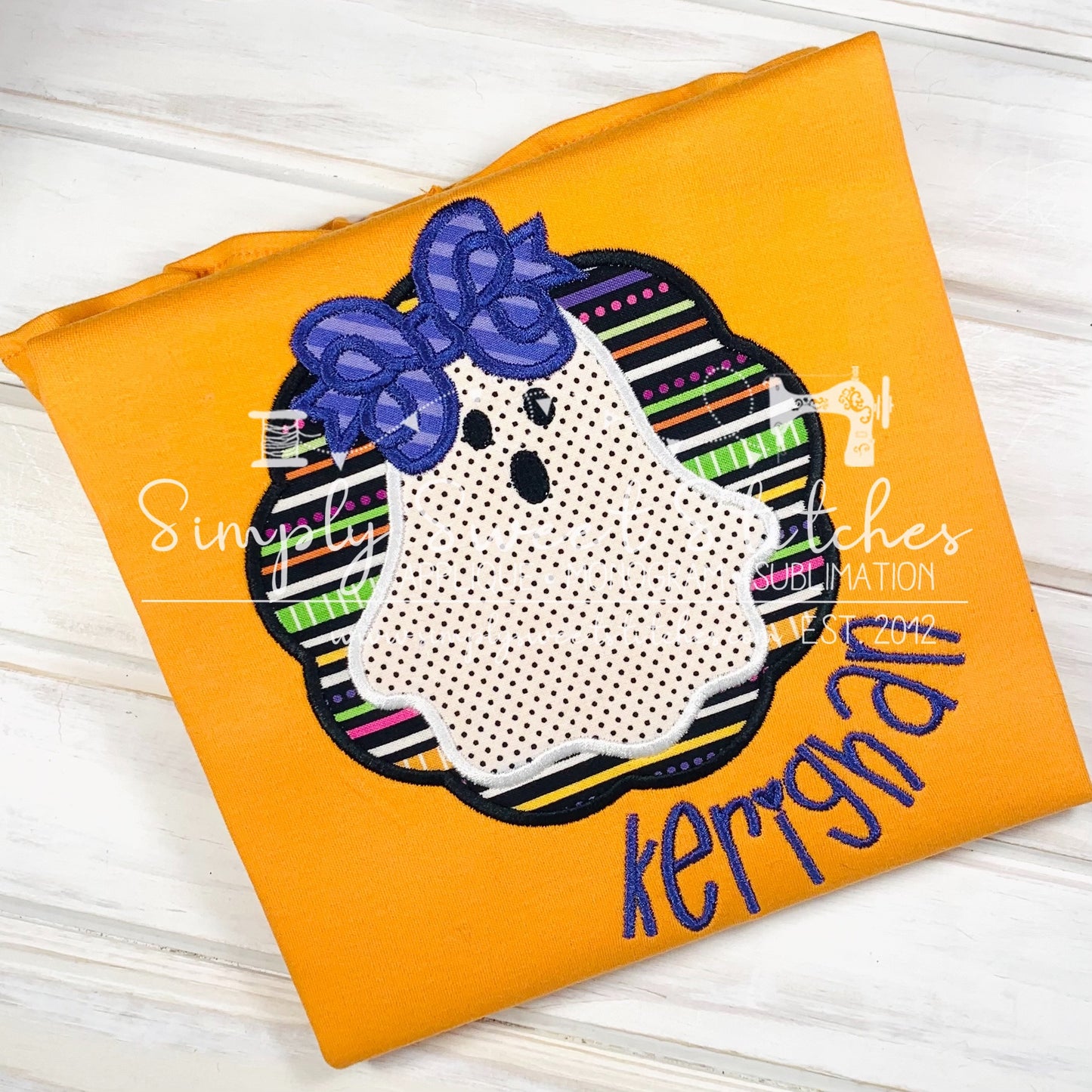 1783 - GIRL GHOST SCALLOPED CIRCLE - APPLIQUE CHILD SHIRT
