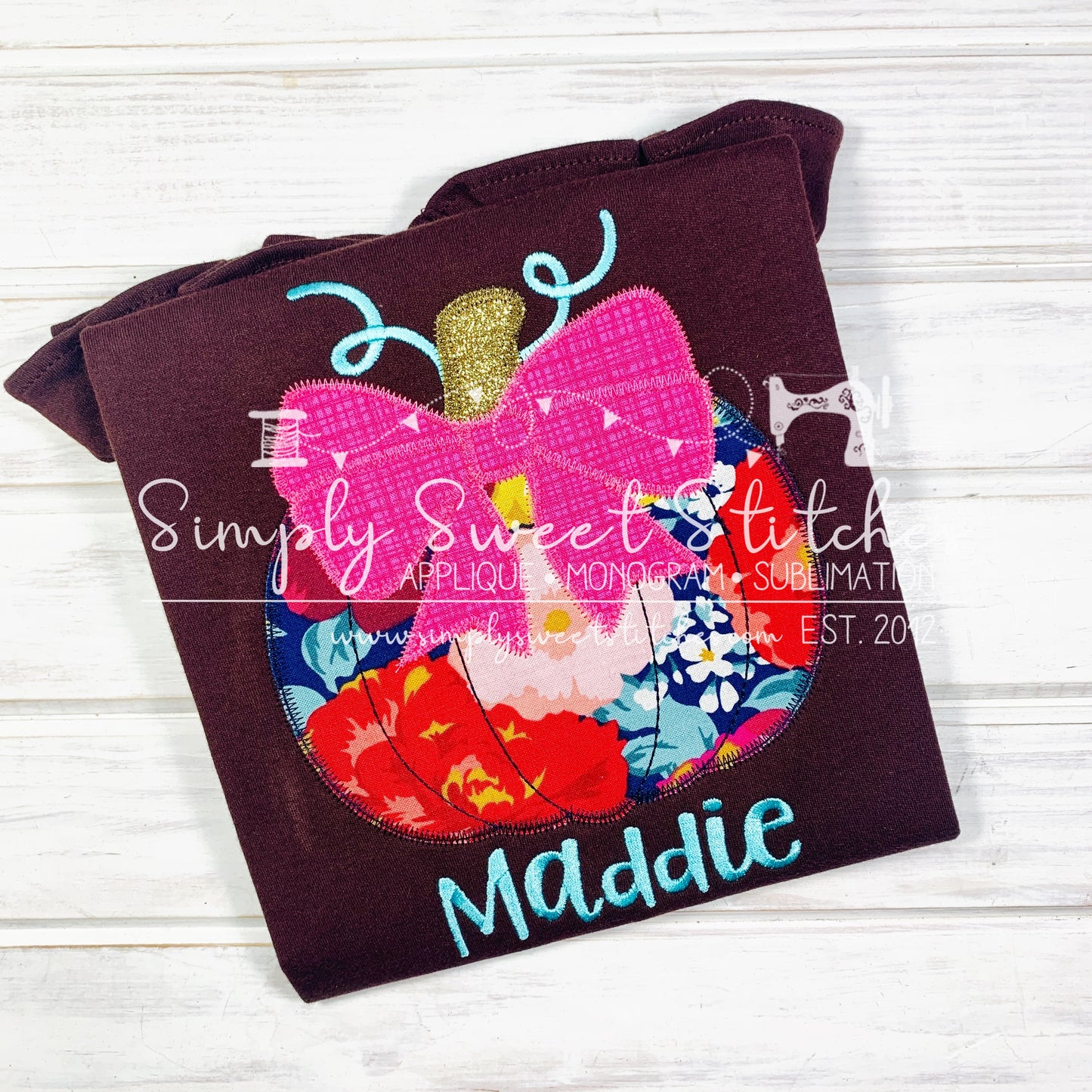 1824 - PUMPKIN WITH BOW - APPLIQUE CHILD SHIRT