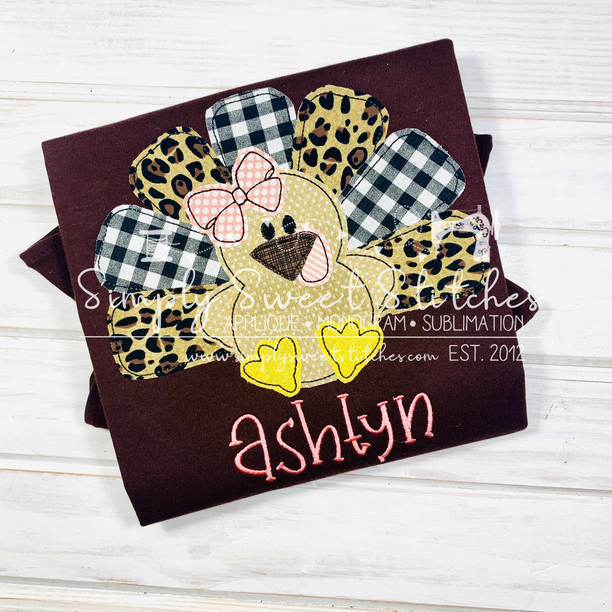 1479 - GIRL TURKEY WITH BOW - APPLIQUE CHILD SHIRT