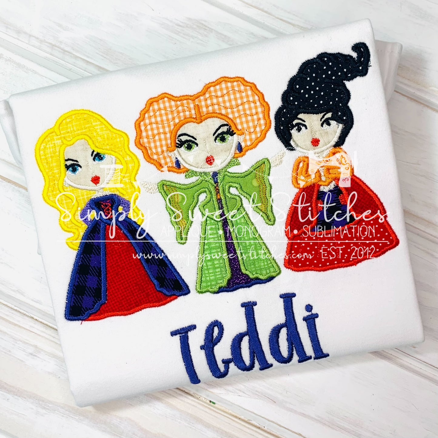 1120 - WITCH SISTERS HOCUS POCUS - APPLIQUE CHILD SHIRT