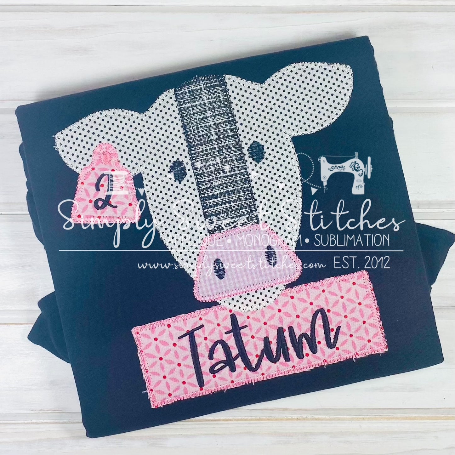 1030 - GIRL FARM COW - APPLIQUE CHILD SHIRT